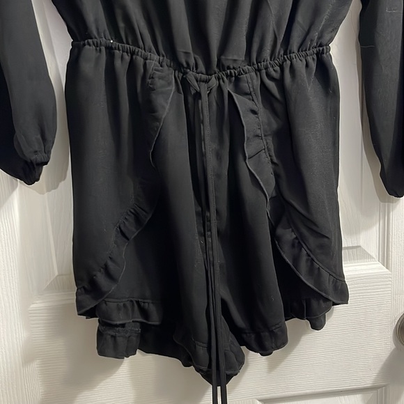 Abercrombie and Fitch Long Sleeve Romper - Picture 2 of 4